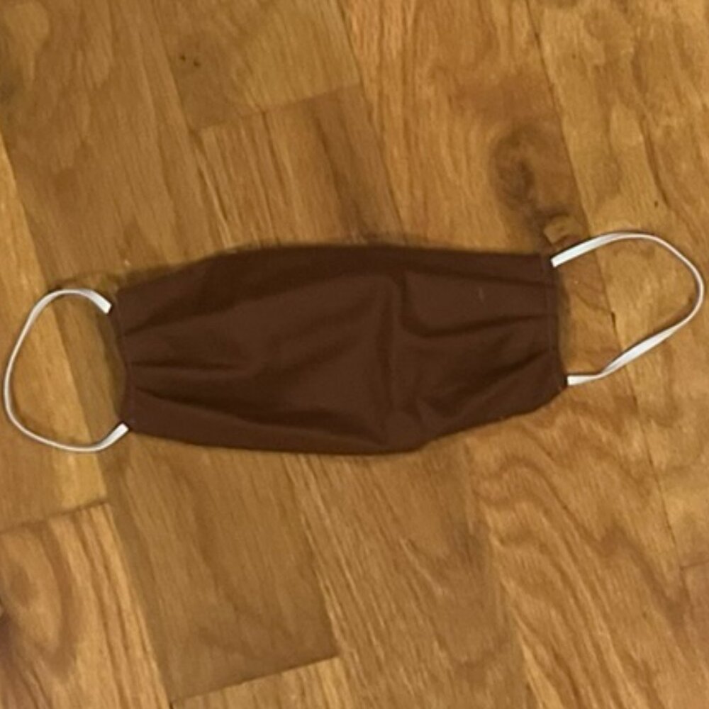 NWOT designer-inspired face mask